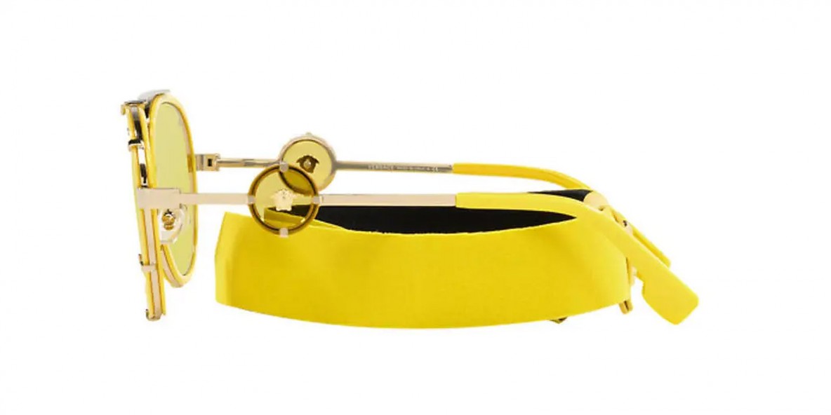 Versace Sunglass VE2232 14736D 61 عینک آفتابی ورساچه 2232 خلبانی 61 میلی متری عدسی زرد و فریم فلزی زرد| عینک نور